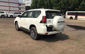 霸道汽车，力量与技术的完美结合