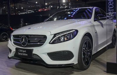 奔驰c200多少钱一台(奔驰c200多少钱一台)