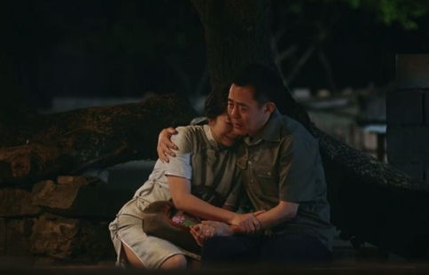 七年闭关情根斩，师姐求我出山——汤彦俐与王飞乔的短剧传奇