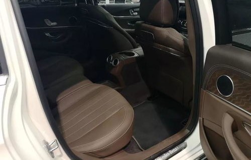 奔驰e300l多少钱(奔驰e300l多少钱一台新车)