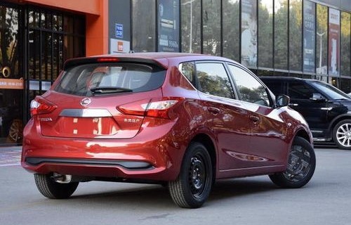 日产骐达好还是飞度好(东风日产骐达和本田飞度哪个好)