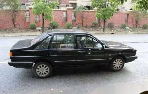 老款桑塔纳2000图片(老款桑塔纳2000图片价格大全)