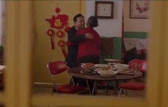 短剧中的温情瞬间——为二妈请安