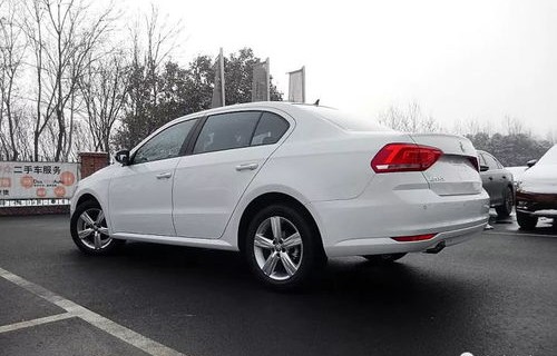 大众朗逸现在多少钱(大众朗逸现在多少钱一辆)