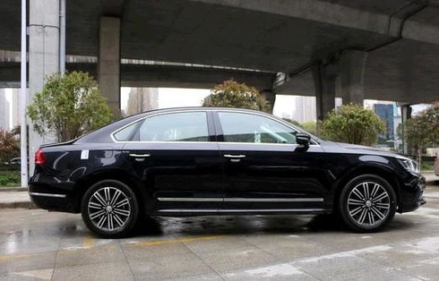 帕萨特报价，深入了解最新价格及车辆特性