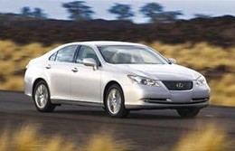 雷克萨斯轿车系列(雷克萨斯轿车系列es350)