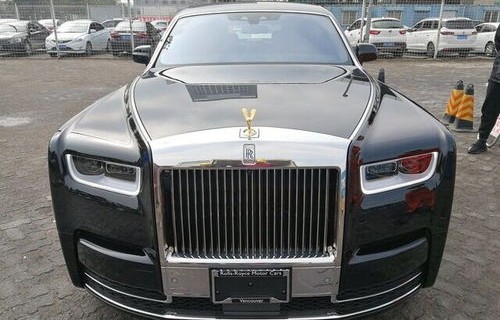 劳斯莱斯幻影，尊贵与精工的象征