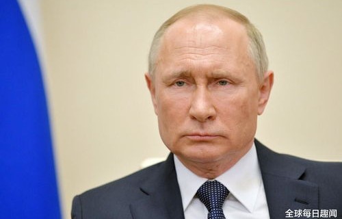 普京总统对阿航坠机事件致以深切歉意的声明