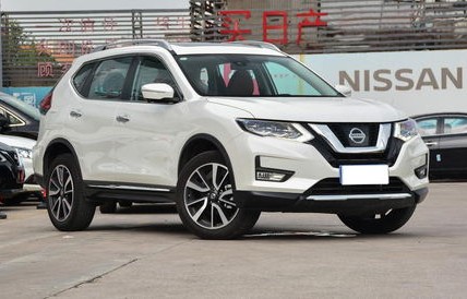 东风日产奇骏2023款落地价多少(东风日产奇骏2020落地多少钱)