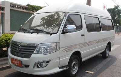 金杯海狮面包车图片及价格(金杯海狮5座面包车)