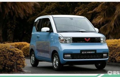 宏光五菱电动新能源车(宏光五菱电动新能源车是几座)