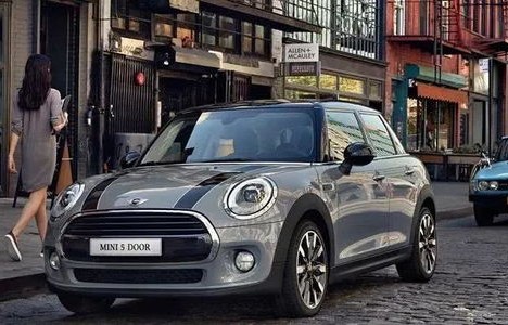 80万100w适合女生开的车(80万女生买什么车)