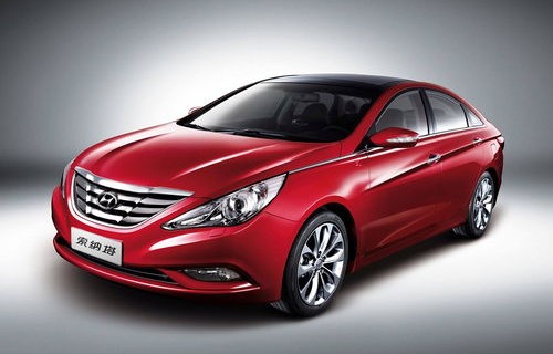 北京现代索纳塔10代(北京现代索纳塔10代15t高配)