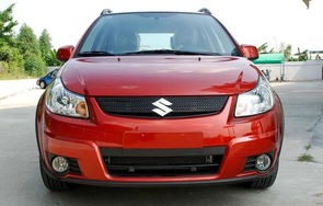 铃木汽车价格及图片(铃木汽车价格及图片天宇)