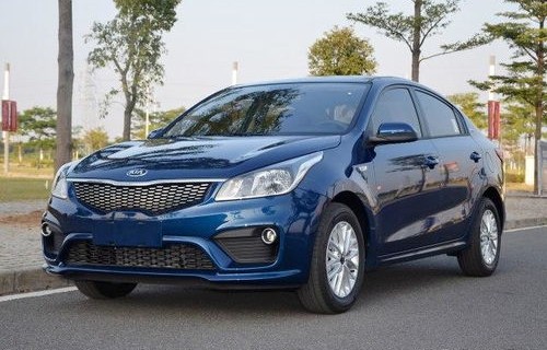 适合女生开的小型车(适合女生开的小型车汽车)