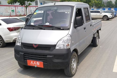 五菱荣光小卡双排(二手五菱荣光小卡双排)