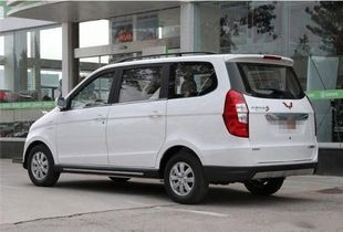 五菱轿车新款图片及价格(五菱轿车新款轿车图片)