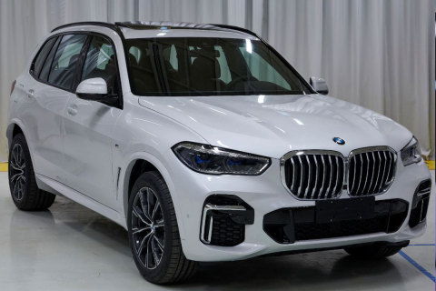 华晨宝马x5售价多少万(华晨宝马x5多少钱2021款落地价)