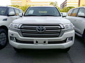 丰田陆地巡洋舰v8报价(丰田陆地巡洋舰v82021款报价及图片)