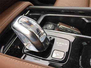 沃尔沃xc90降价25万(沃尔沃xc90最新优惠价)