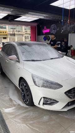 长安福特福克斯价格多少钱(长安福特福克斯报价表)