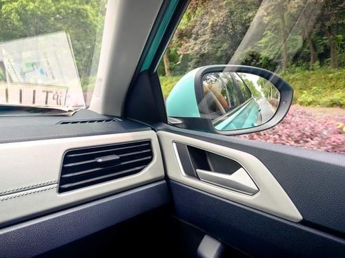 大众朗逸新锐(大众朗逸新锐后视镜怎么折叠)