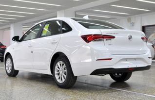 别克英朗新车多少钱(12年别克英朗新车多少钱)