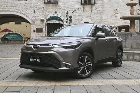 广汽丰田suv报价及图片(广汽丰田suv报价及图片 售价)