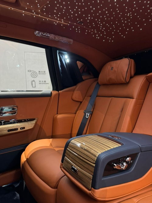 劳斯莱斯最新款(劳斯莱斯最新款2025多少钱) 劳斯莱斯最新款(劳斯莱斯最新款2025多少钱)