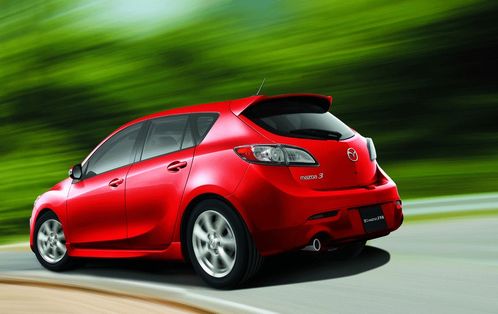 马自达两厢车图片(马自达两厢轿车)