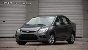 老款福特福克斯三厢(老款福特福克斯三厢时间怎么调)