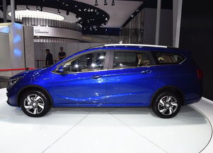 国内最小的燃油车(国内最小的燃油车,宝骏310) 国内最小的燃油车(国内最小的燃油车,宝骏310)