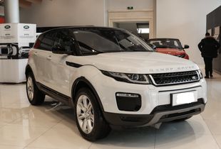 路虎揽胜极光价格(路虎揽胜极光价格最新报价)