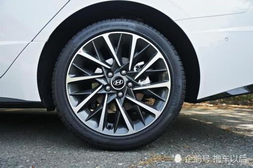 索纳塔10代图片及报价(索纳塔10代图片及报价汽车之家)