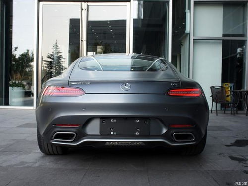 奔驰amggt双门跑车(奔驰amggt双门跑车停产了吗)