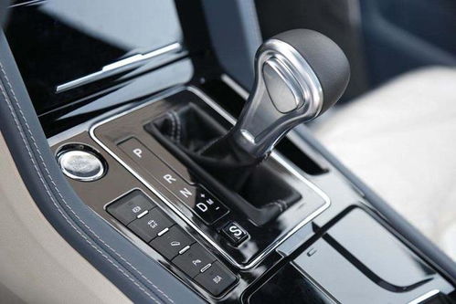 自动挡车起步正确顺序(自动挡车起步正确顺序图片)