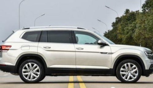 丰田汉兰达v6价格(丰田汉兰达v6价格及图片) 丰田汉兰达v6价格(丰田汉兰达v6价格及图片)