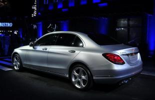 奔驰c级车型(奔驰c级车型图及报价)