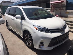 丰田塞纳图片(改装丰田塞纳图片)