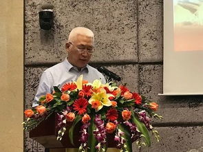 四川大学杰出教授项楚因病离世，学术界痛失一巨星