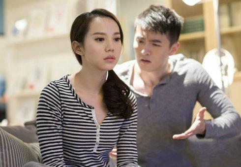 女乘客猝逝，夫妇与遗体同飞四小时的悲情故事