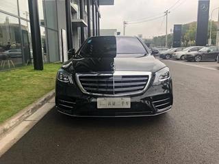 奔驰S级轿车报价及其市场影响力 奔驰S级轿车报价及其市场影响力