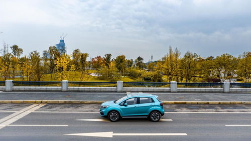 吉利远景SUV,品质与创新的完美结合 吉利远景SUV,品质与创新的完美结合