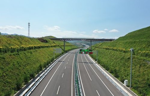 今天高速路况最新消息(今天高速路况最新消息全部)