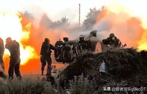 泽连斯基警告，俄罗斯再次升级战争，局势紧张加剧