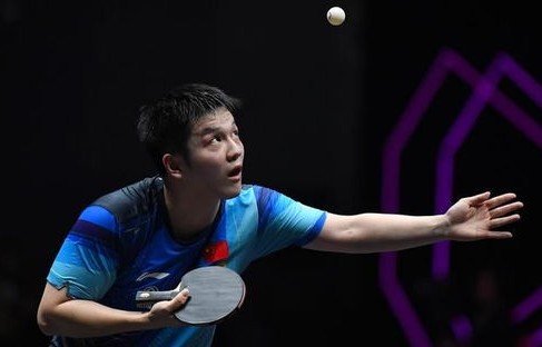 陈奕迅网前截击精准命中樊振东，一场精彩绝伦的体育对决