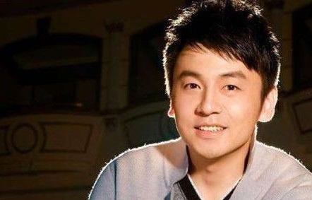 圈内好友眼中的李威，性情大变的背后