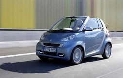 女士两厢车排名前10名(省油又适合女士开的车)