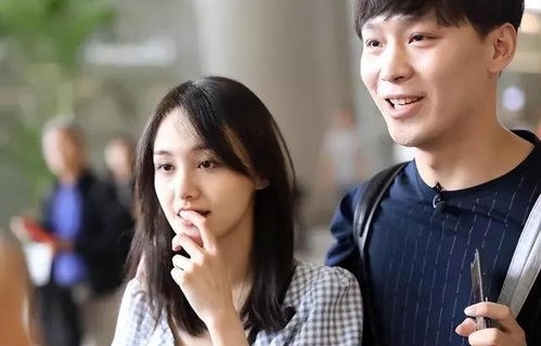 赵薇公司被强制执行14177元，背后的故事与影响