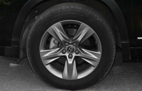 汉兰达2021款汉兰达(汉兰达2021款汉兰达七座多长)